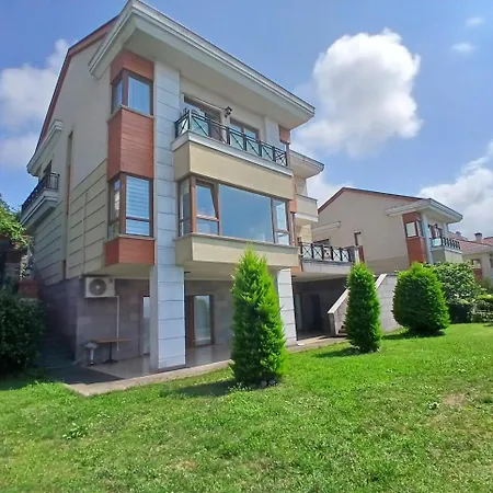 Nur Trabzon